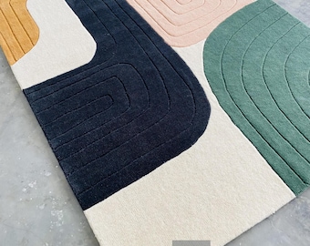 Hand-Tufted Wool Rug: Modern Geometric Color Block Design