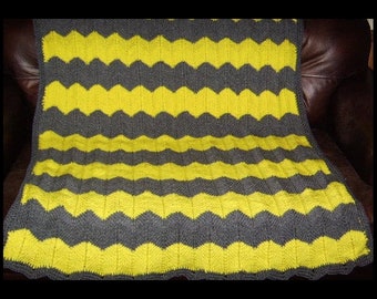 Chevron Blanket, knit, knitting, knit blanket, knitted chevron blanket, more colors available, home decor, interior decorating, yellow grey