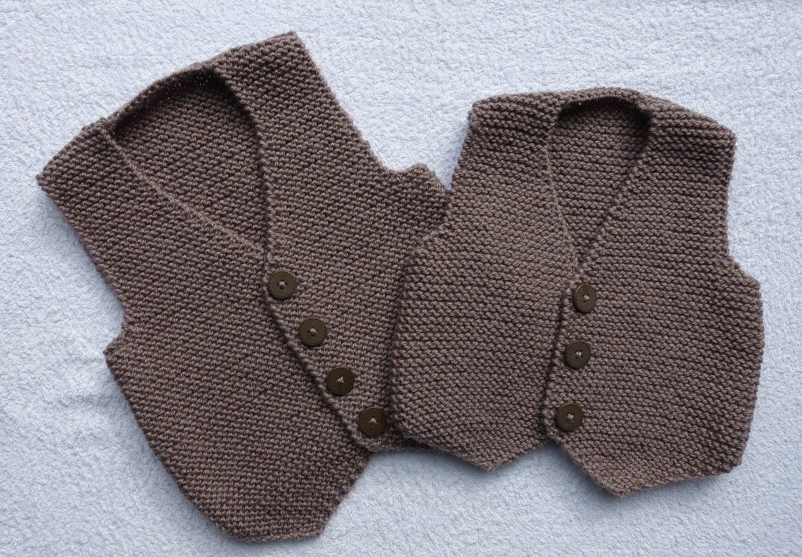 Baby Boys Vest/waistcoat/tank Top/slip Over Hand Knitted in Grey