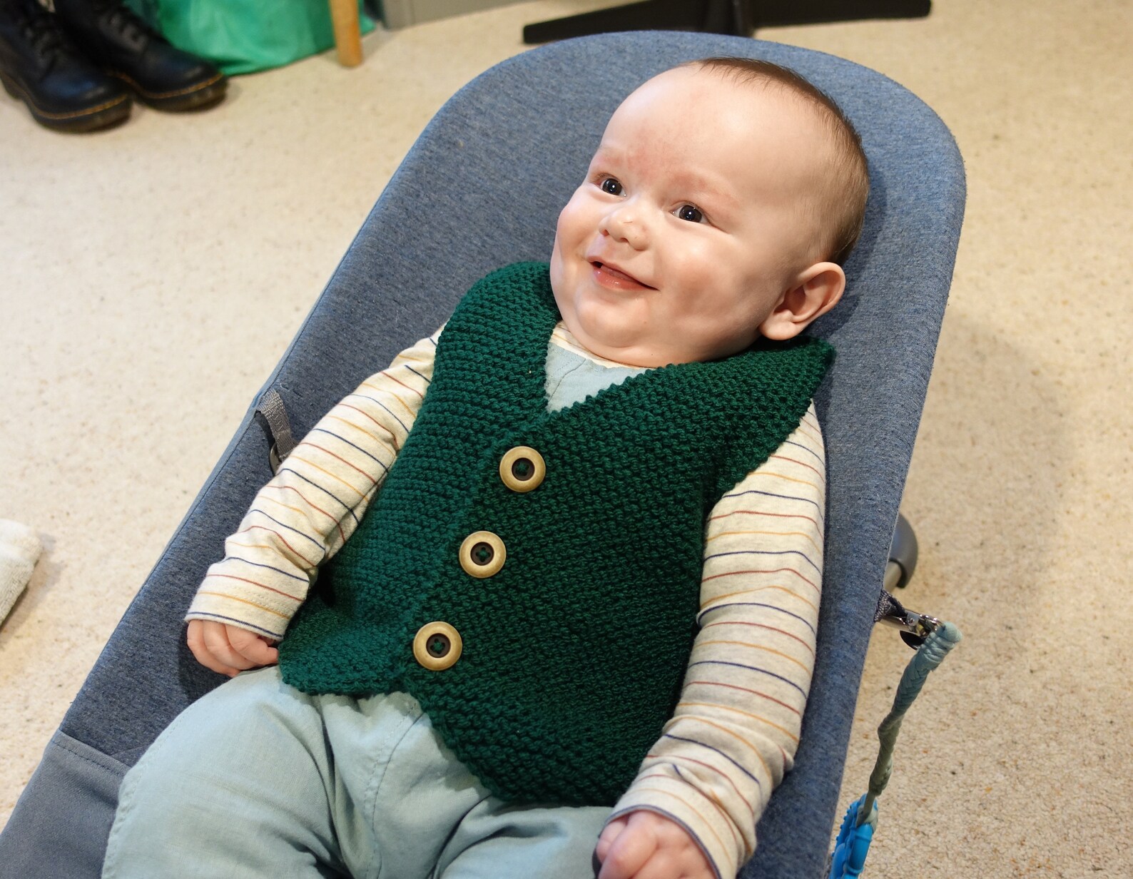 Baby Boys Vest/waistcoat/tank Top/slip Over Hand Knitted in Grey