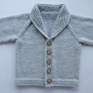 Baby Boy cardigan/jacket/jumper. Oversized, chunky, hand knitted, blue or grey acrylic yarn. Age 9-12m 20in chest and 2yrs24 in chest image 3