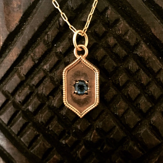 The Lotus Jewel (14kt Gold)