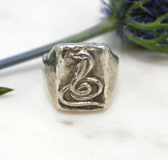 Serpent Ring (Sterling Silver)