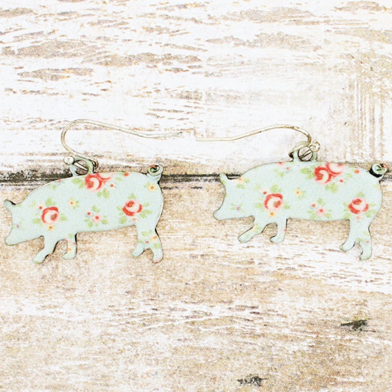 Blue or Pink Floral Pig Necklace 18EarringsBracelet or Set