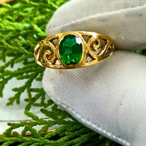 Boho Emerald Ring: 925 Sterling Silver, Handmade in India