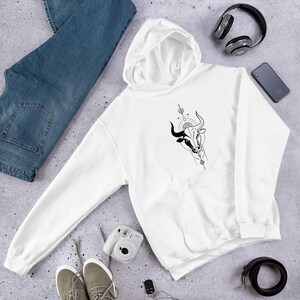 Sudadera unisex con capucha estampada del zodiaco Tauro l Moda de invierno l Estampado de cartas del Tarot