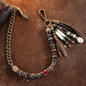 Chain Wallet Feather