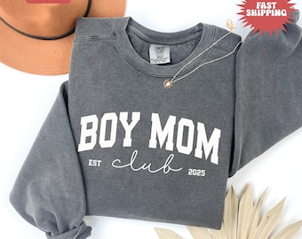 Comfort Colors® Boy Moms Club Sweatshirt, Boy Mom Club Sweatshirt, Mom of Boys Tshirt, Boy Mama Sweatshirt, Pregnancy Announcement Boy, Gift