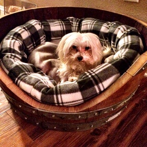 Wine Barrel Pet Bed Torpor Made from reclaimed California wine barrels. 100% Recycled image 8