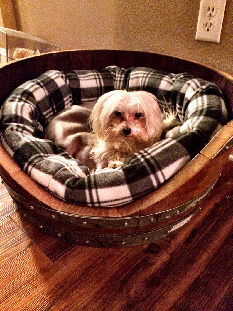 Wine Barrel Pet Bed Torpor Made from reclaimed California wine barrels. 100% Recycled image 8