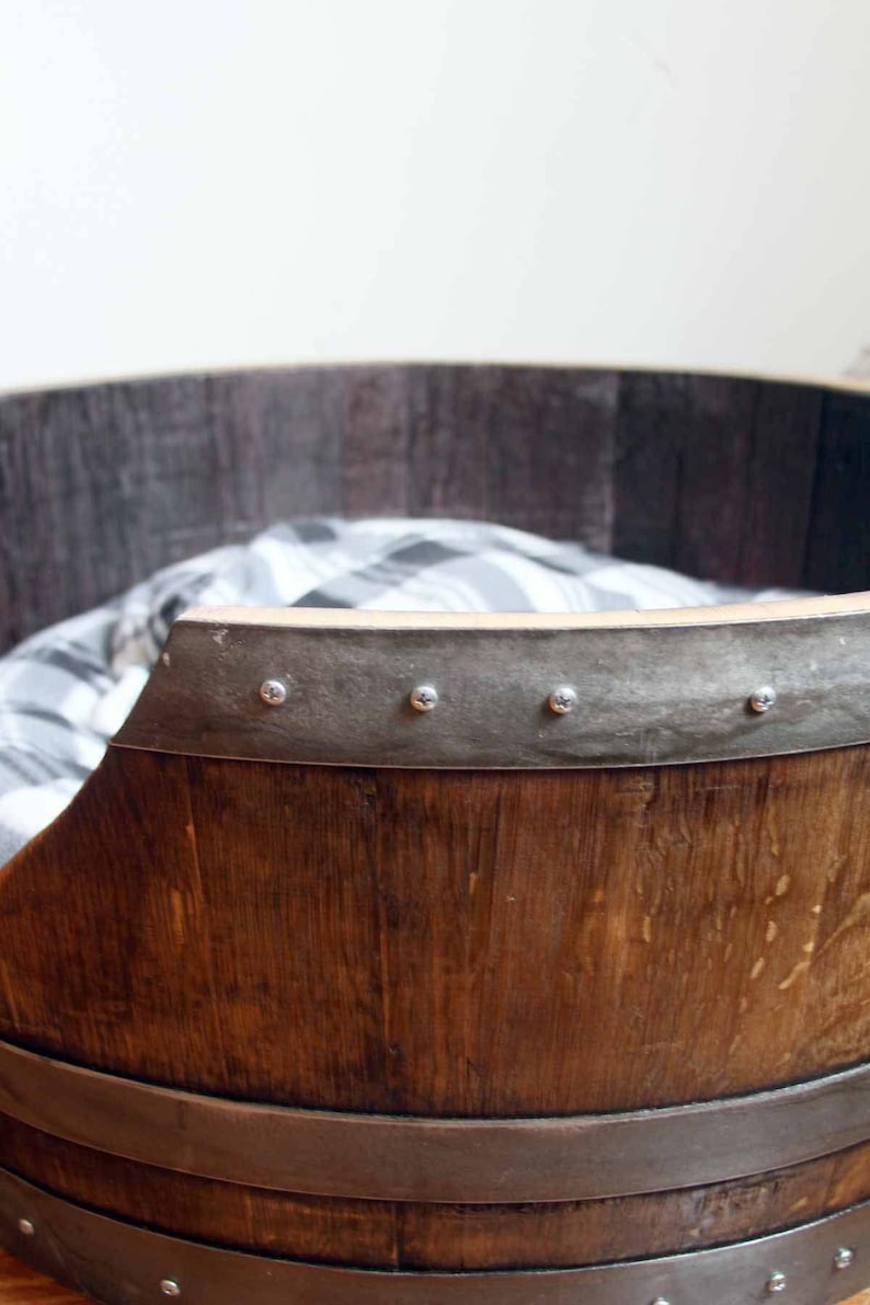 Wine Barrel Pet Bed Torpor Made from reclaimed California wine barrels. 100% Recycled image 7