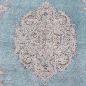 8x10 Persian rug rare size! Oversize oriental rug 8x10, Heriz area rug 8x10, Antique 8x10 living room rug, Turkish 8x10 oushak rug vintage