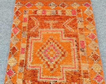 Rug 2.7 x 10 ft runner, Persian 3x10 heriz runner rug, Colorful 3x10 turkish runner, Oushak runner 3x10 rug, Herki runner 3x10 vintage