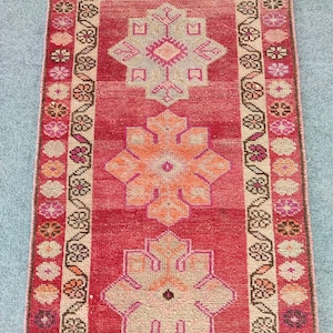 2.7 x 14 ft Herki rug runner antique, Persian runner 3x14 vintage, Oriental rug, Turkish 3x14 oushak runner, Afghan rug, Heriz rug 3x14