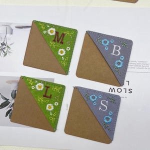 Marcapáginas, Marcapáginas con letras personalizadas, Marcapáginas hechos a mano, Marcapáginas de fieltro bordado personalizado, Regalos para lectores