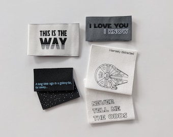 Galaxy-Serie | Vielfalt Luxe Etiketten | 4er Pack | Kleidungsstück Etiketten für handgemachte Kleidung | Nähen Geschenk | Krieg der Sterne | Geek