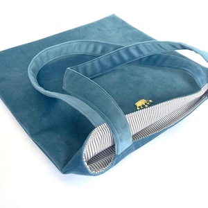 Sac en Velours Vieux-Bleu, avec couronne de noblesse en laiton, couronne vicomte, tote bag luxe