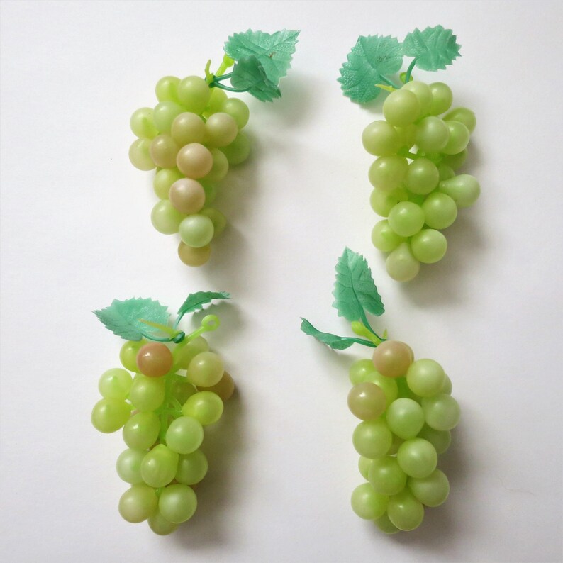 Mini Grapes / Lot of 4 Plastic Grapes Wedding Favor Fruit Wine Etsy