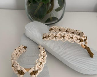 Personalized Macramé Havaianas Flip Flops