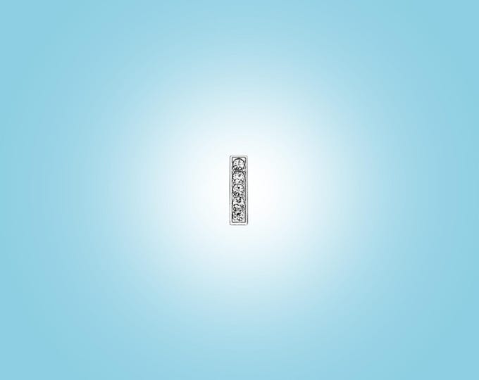 Collar Charm: I