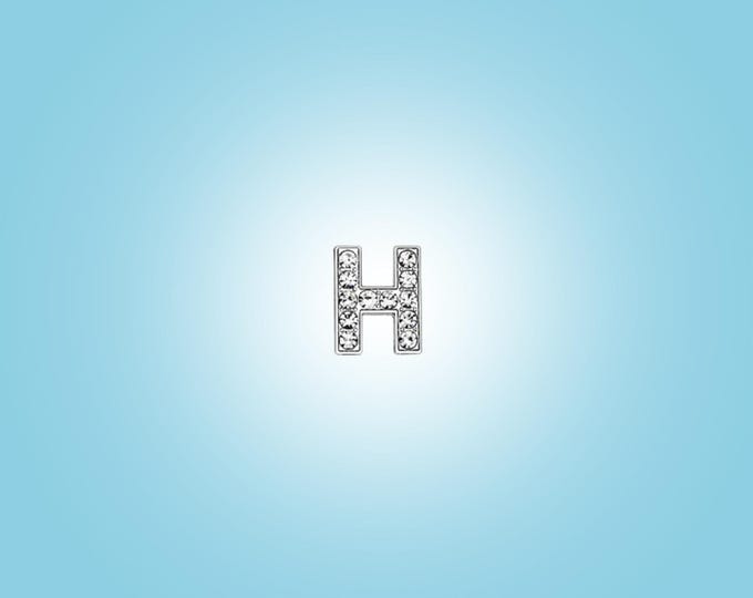 Collar Charm: H