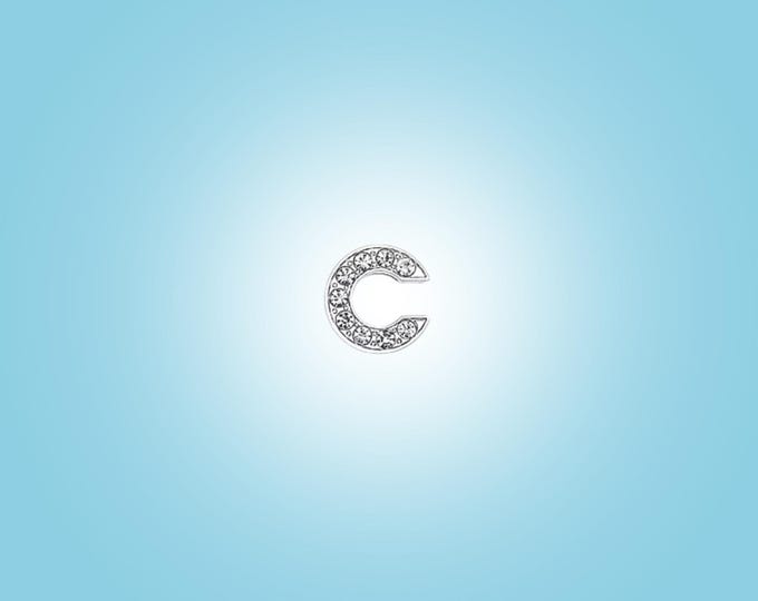 Collar Charm: C