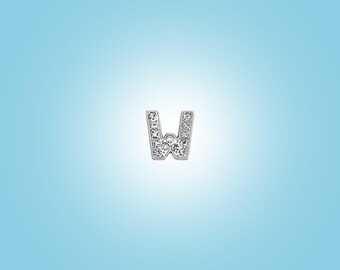 Collar Charm: W