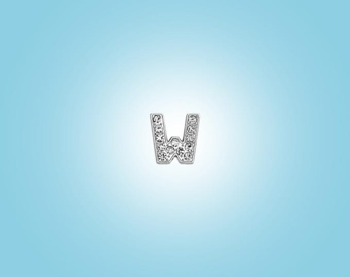Collar Charm: W