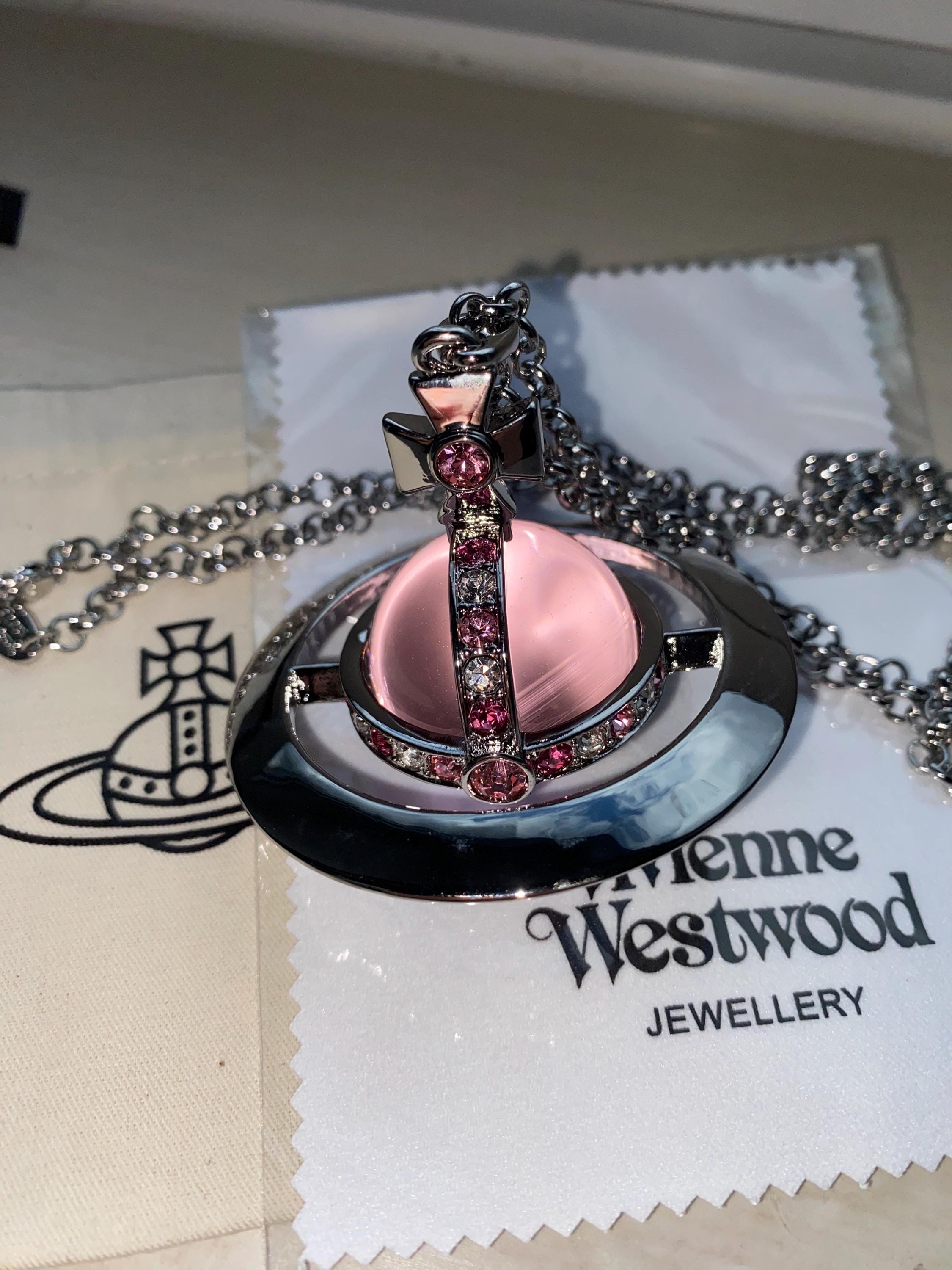 Vivienne westwood large orb necklace - Etsy 日本 Vivienne westwood large orb necklace - Etsy 日本