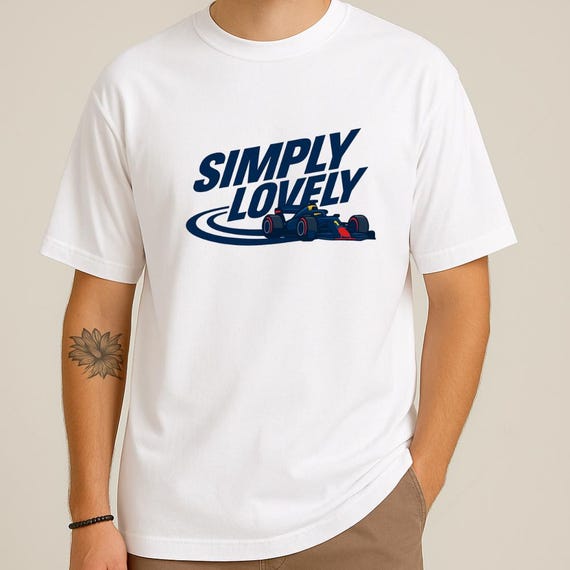 マックス・フェルスタッペン「Simply Lovely」Tシャツ – フォーミュラ1