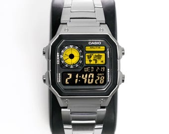 Relógio personalizado "DARK KNIGHT" modificado baseado no Casio ae1200, novo na caixa, relógio digital modificado, presente para ele, da Nocturnal Time