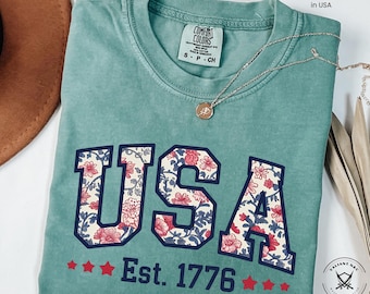 Comfort Colors® Floral USA Shirt, American Girl Shirt, USA Est 1776 Shirt, Girly 4th of July Shirt, Patriotic Women Shirt, Flower USA Shirt