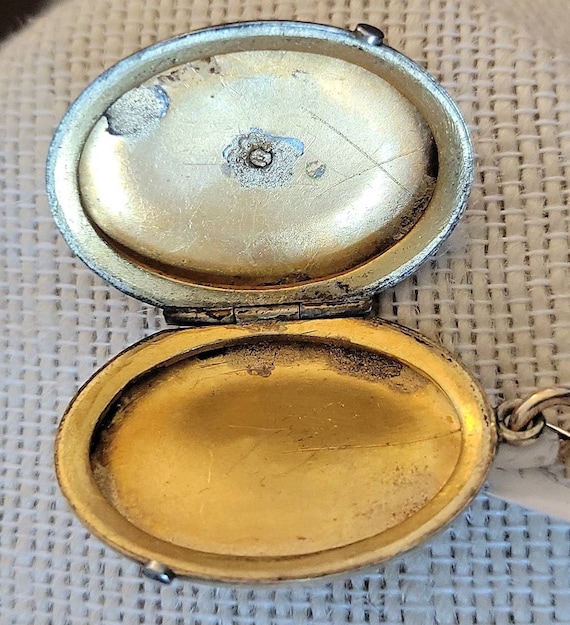 Victorian GF Painted Lady Locket - Gem