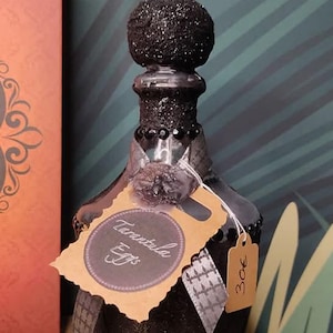 Potion Tarantula Eggs - potion - potion bottle - magic potion - magic - apothecary