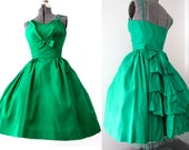 Items similar to Emerald Green Vintage 50s Christmas Party Items similar to Emerald Green Vintage 50s Christmas Party