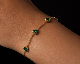 Gold Heart CZ Bracelet, Minimalist 14K Plated Stainless Steel Chain, Emerald Green Jewelry