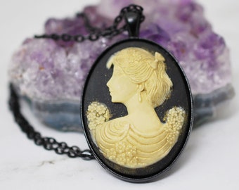 Classical Lady Cameo, Cameo Necklace, Classic Cameo Pendant, Black Necklace, Cameo Jewelry, Victorian Lady Cameo, Necklaces for Women