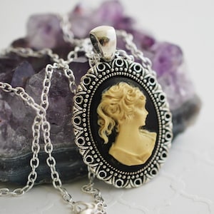 Victorian Girl Cameo, Cameo Necklace, Classic Cameo, Victorian Pendant, Silver Necklace, Cameo Jewelry, Gifts for Her, Necklaces for Women