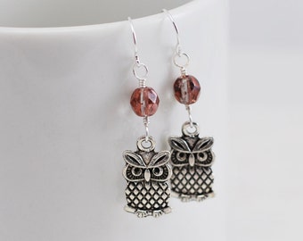 Pendientes con dije de búho plateado: Cuentas de cristal checo en oro rosa