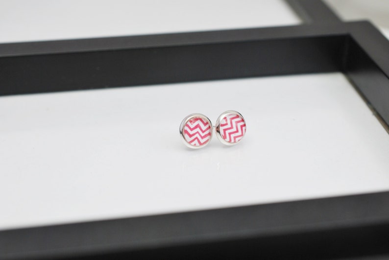 Red Stud Earrings Small Stud Earrings Glass Stud Earrings Chevron Stud Earrings 8mm Stud Earrings Silver Studs Red Chevron Earrings