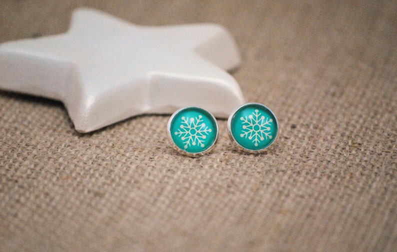 Snowflake Stud Earrings Mint Green Stud Earrings Glass Etsy