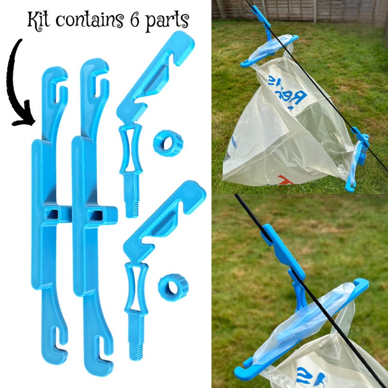 Pu&ograve; includere: Un kit composto da sei parti in plastica blu, inclusi ganci e connettori, progettato per l'uso all'aperto. Il kit include anche due anelli di plastica blu. Il testo "Kit contains 6 parts" &egrave; visibile nell'immagine.
