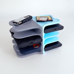 Soporte Vertical Universal y Compacto para SSD | Hasta 8 Unidades de Estado Sólido