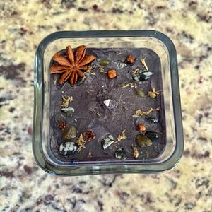 Obsidian & Labradorite Crystal Candle: Clove Myrrh Scented Soy Candle