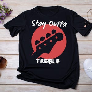 Bass Gitarre T-Shirt, Shirt für Bass Spieler, Cooler Bass Slogan - Unisex T-Shirt, Musiker Geschenk, Musikliebhaber Top, Lustig