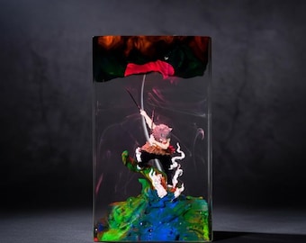 Demo/n Slayer Inosu.ke Hashibira Resin Art Block Statuetta Anime Fatta a Mano Pezzo da Esposizione Regalo Otaku Unico Decorazione da Scrivania da Collezione
