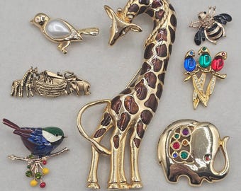 Rhinestone Enamel Animal Brooch Lot Giraffe Elephant Bee Bird 7pc Vintage Modern