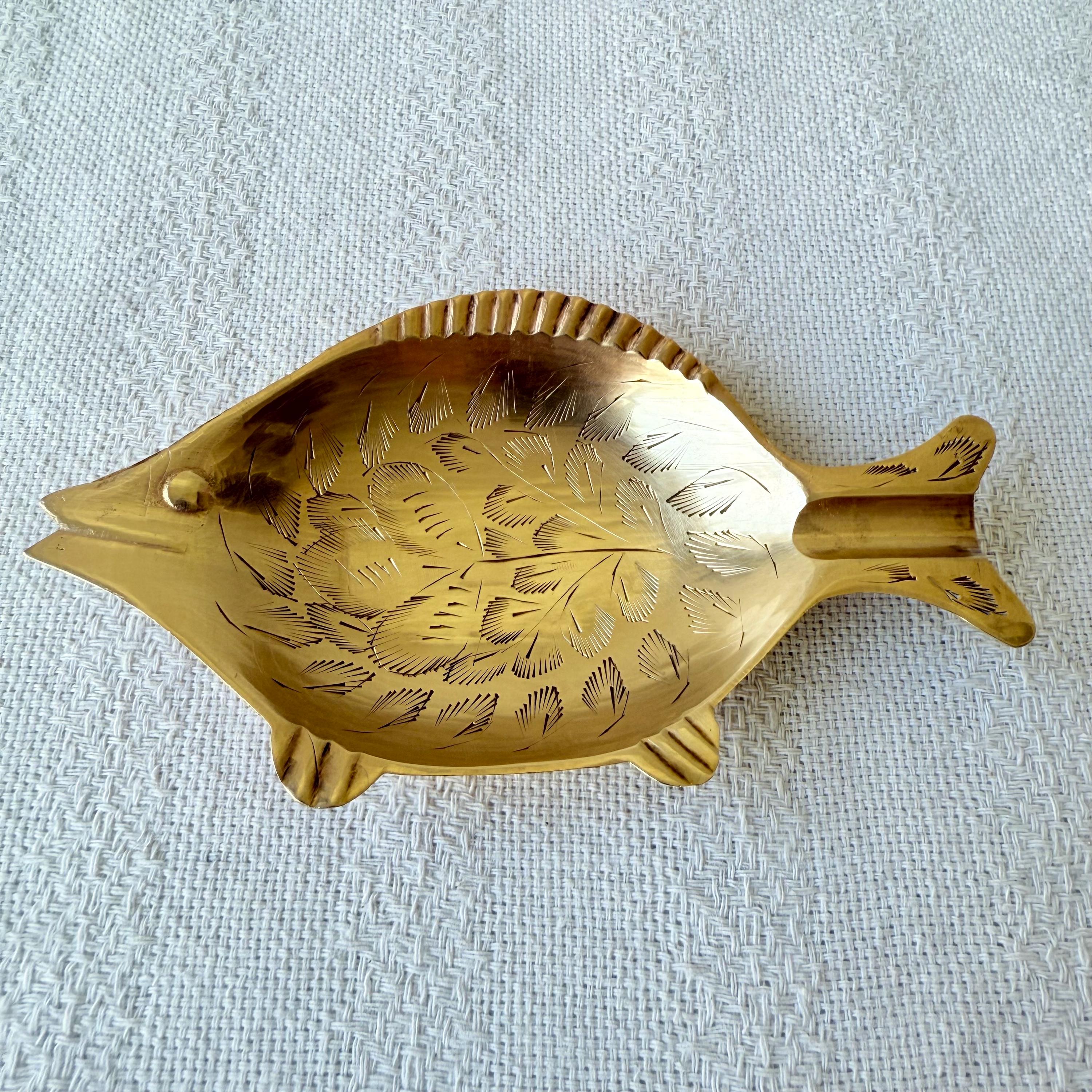 VINTAGE FISH ASHTRAY 真鍮 ヴィンテージ 熱帯魚 VINTAGE FISH ASHTRAY 真鍮 ヴィンテージ 熱帯魚