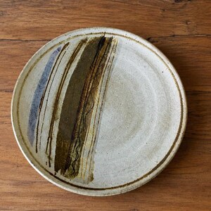 Vintage Studio Art Pottery Decorative 11” Plate Wheel Thrown Stoneware Signed