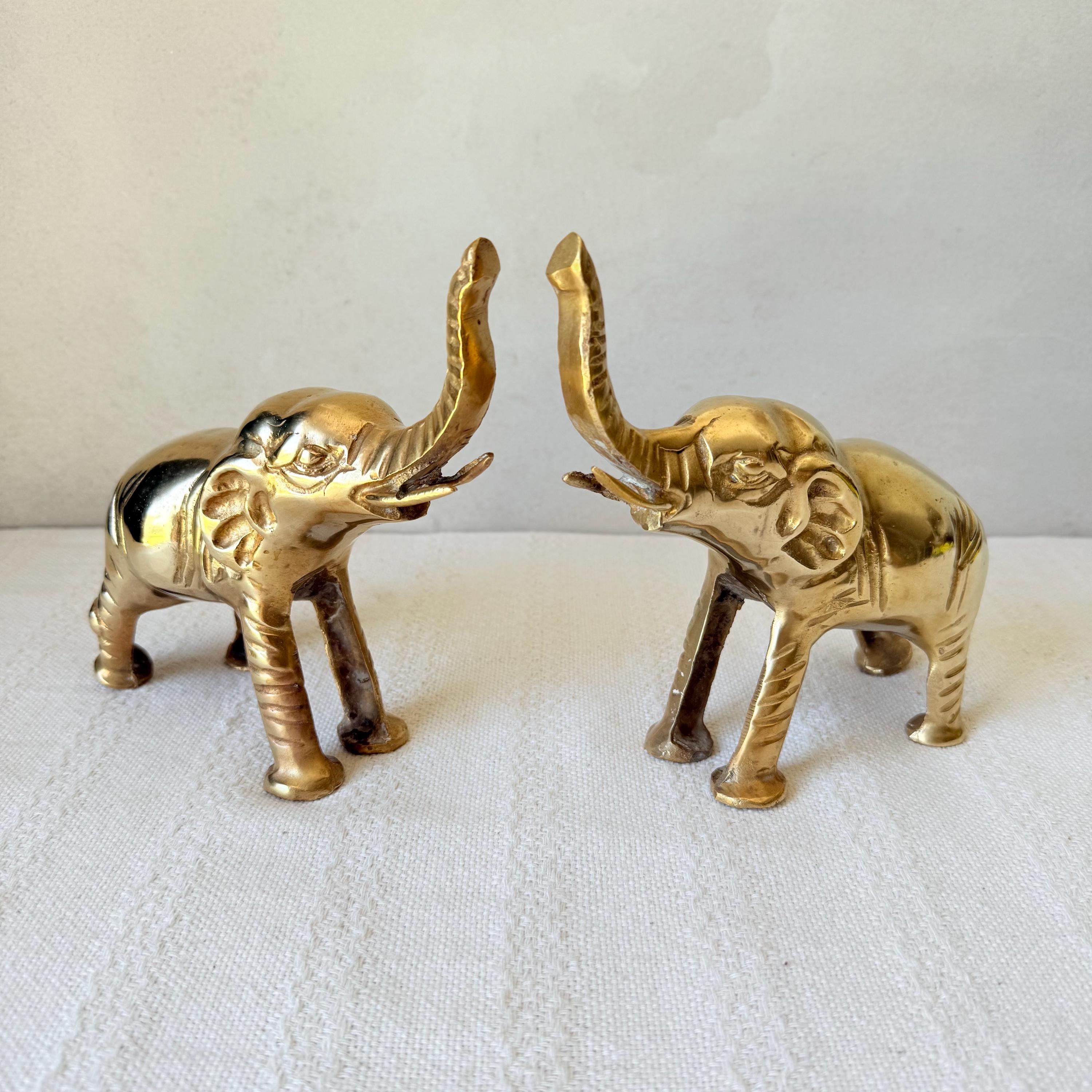 真鍮　ゾウ　置物　インテリア アンティーク 楽天市場】真鍮で出来た小さなゾウの アジアン オブジェ ゾウ